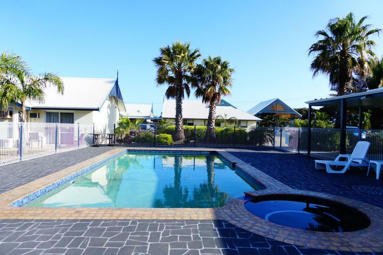 Torquay Tropicana Motel Exterior foto